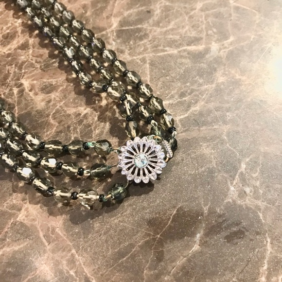 Vintage Necklace - Picture 2 of 4